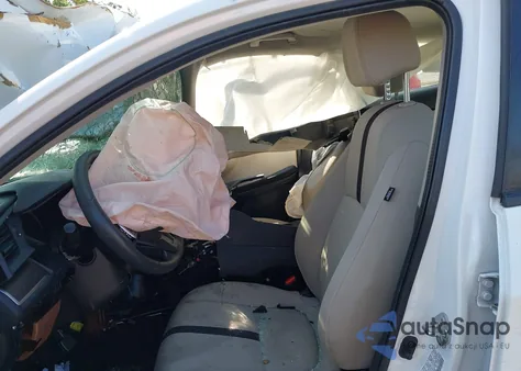 2016 Honda Civic Lx z USA, uszkodzony, nr VIN 19XFC2F58GE214963